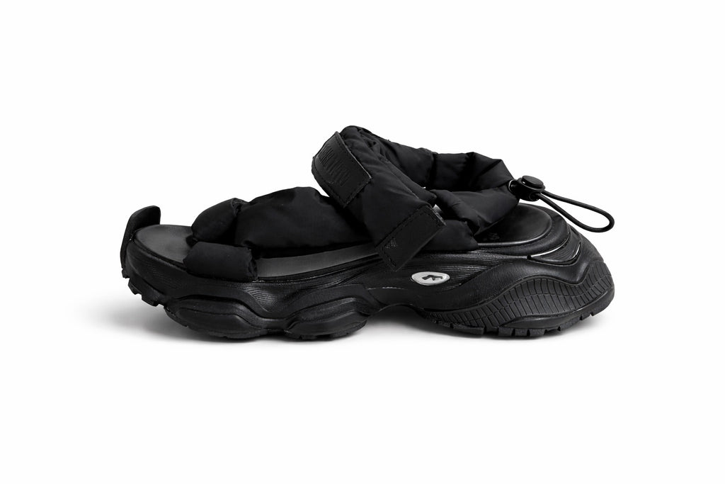 SANDAL