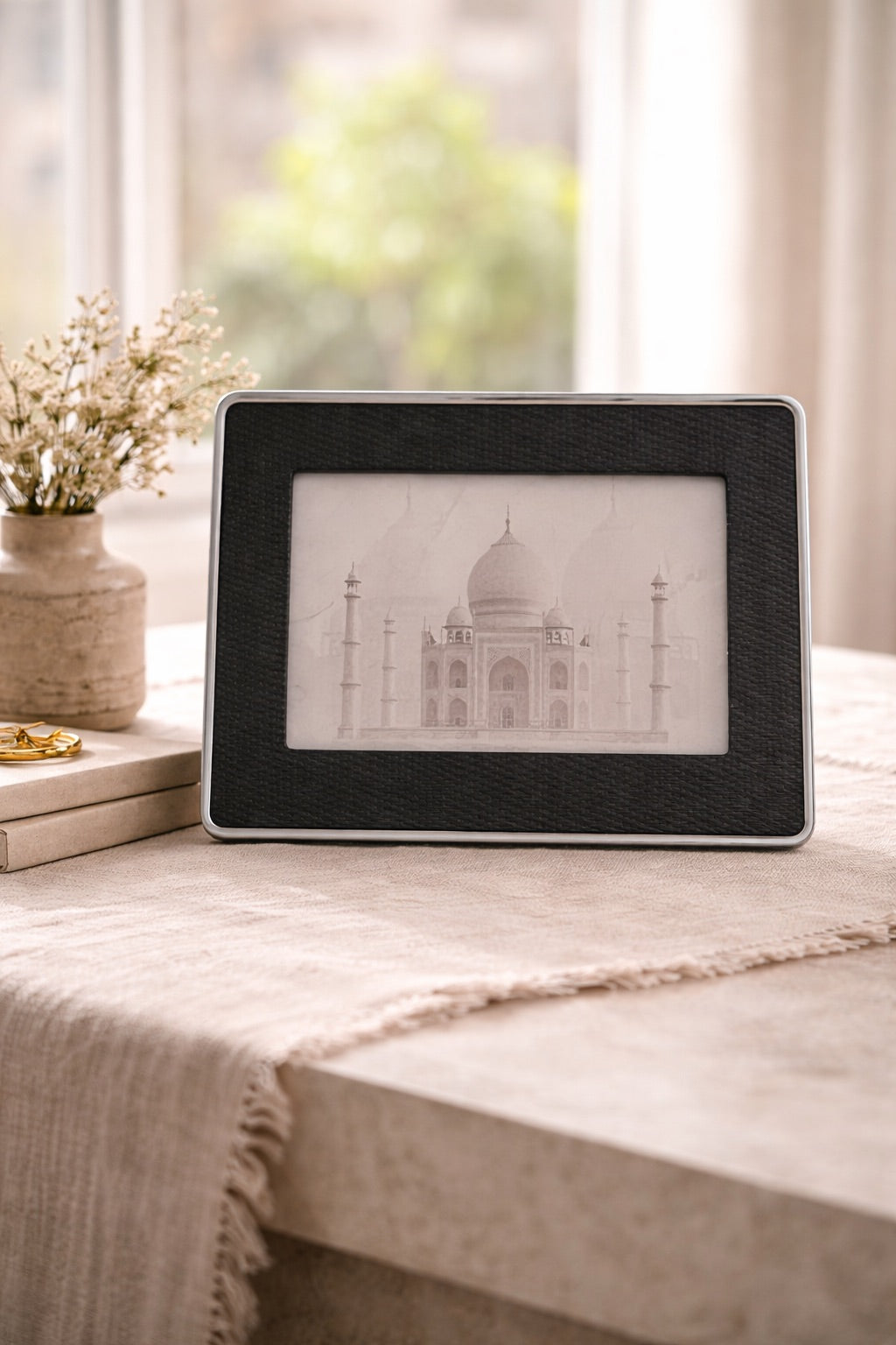 PHOTO FRAME  5" X 7"