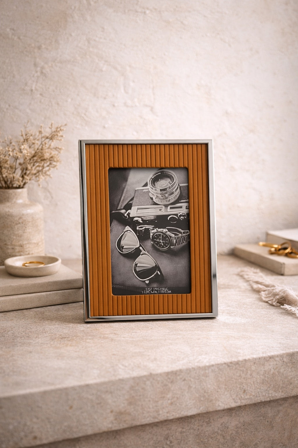 PHOTO FRAME