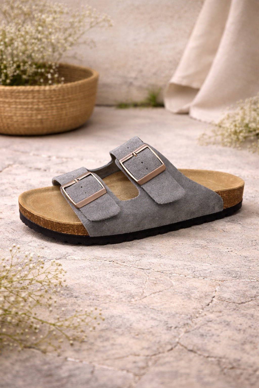 SLIPPER