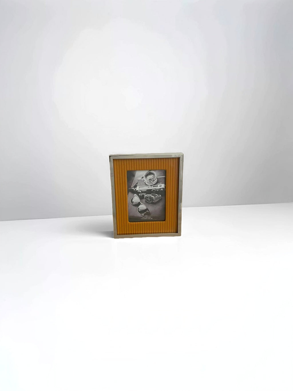 PHOTO FRAME