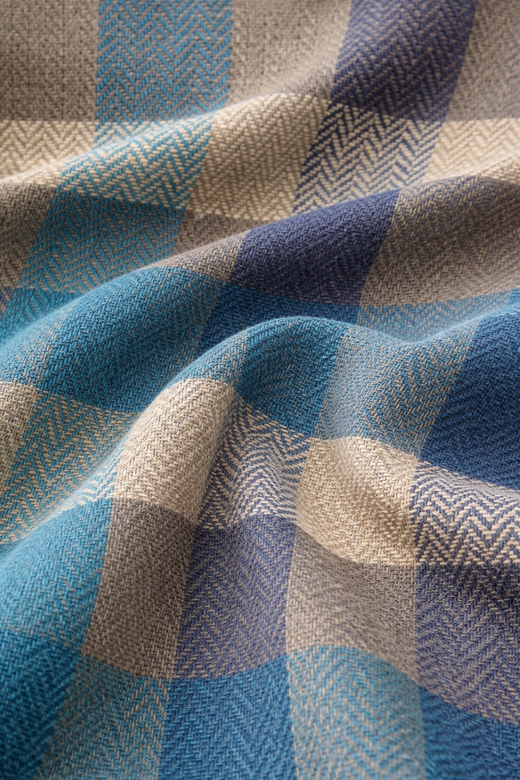 100% LINEN-BLUE CHEKERED